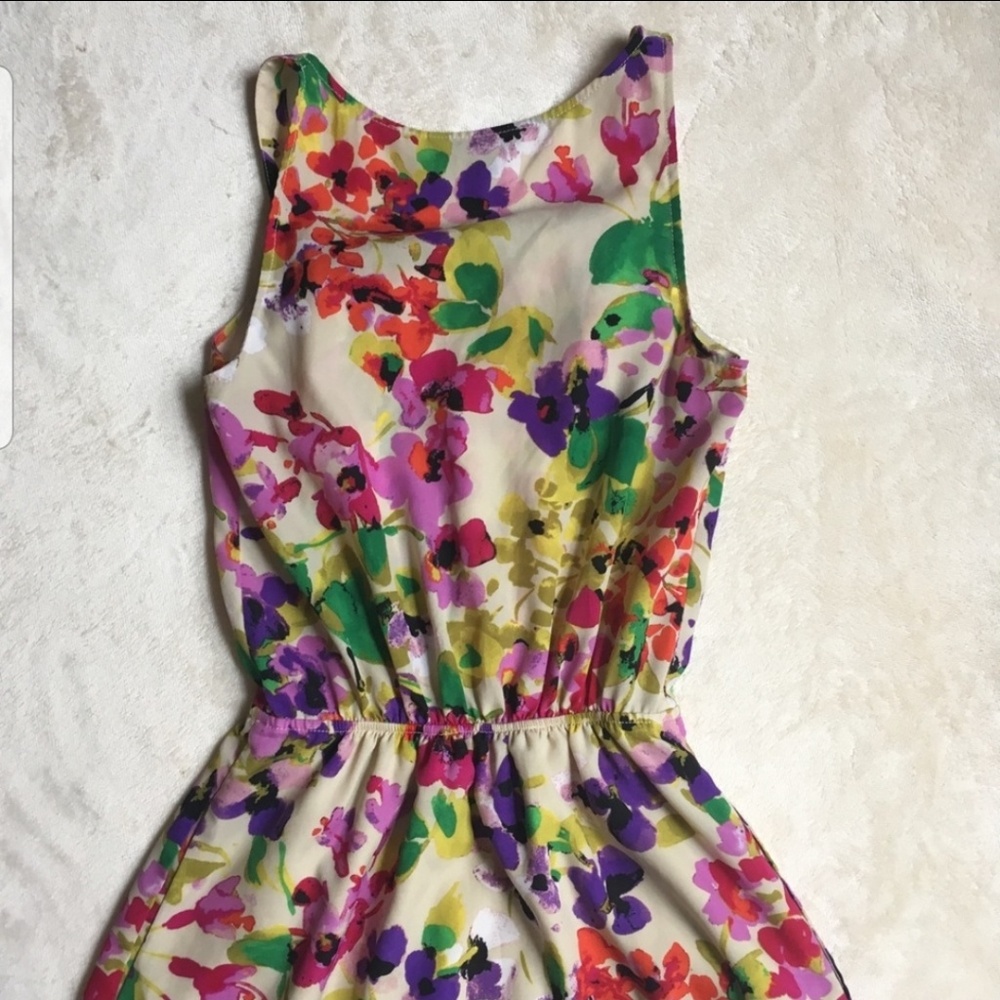 Express floral dress - Picture 4 of 5